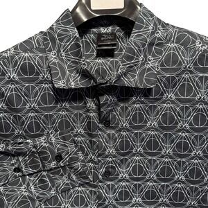 Universal Studios Harry Potter Deathly Hallows Mens Button Up Shirt - Large